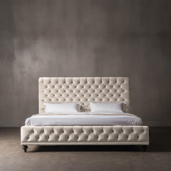 Nyx Velvet Bed