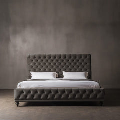 Nyx Velvet Bed